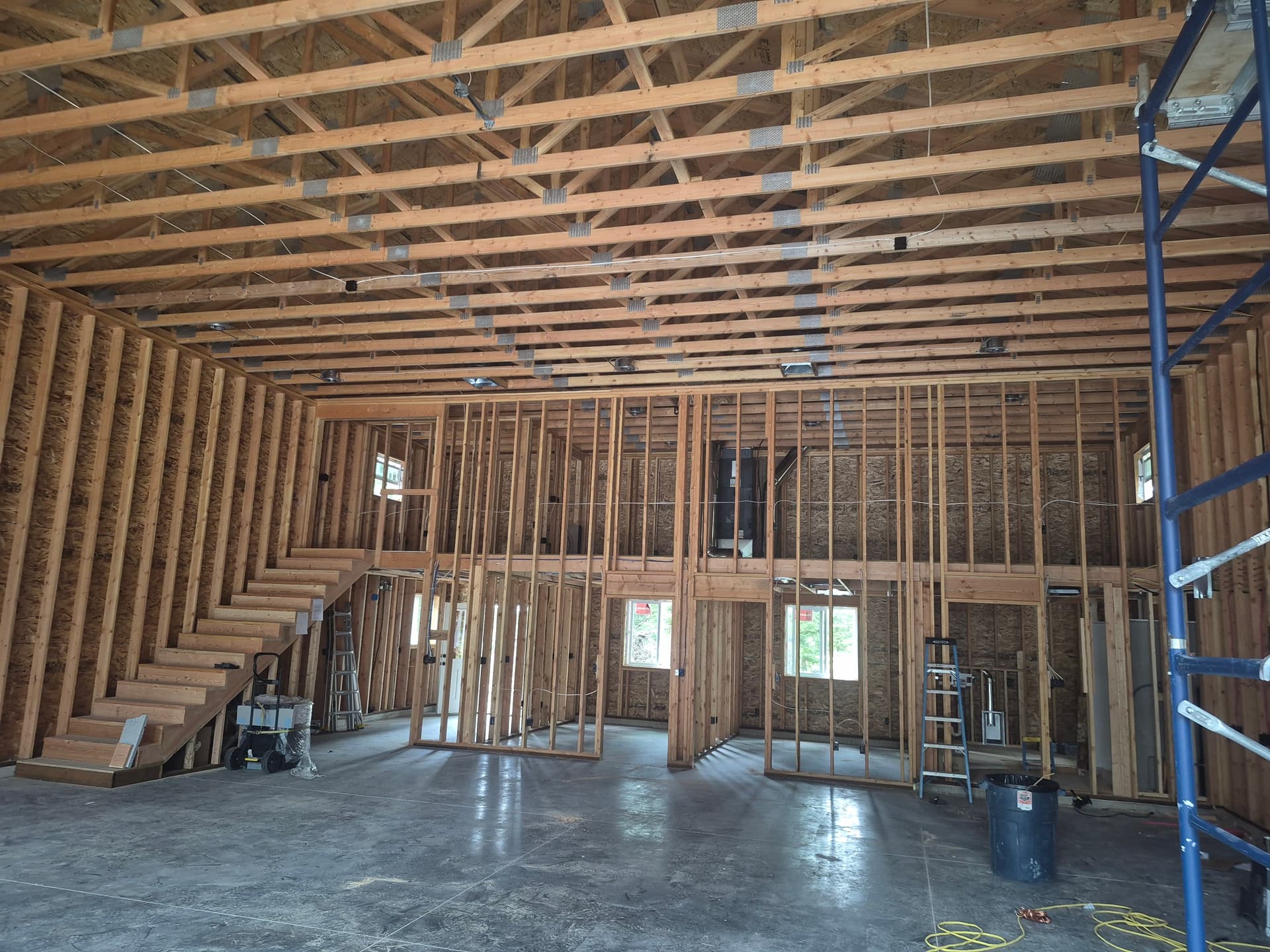 Gallery photos for New & Efficient 320 Amp Meter Installation in a Custom Barndominium: Image #1