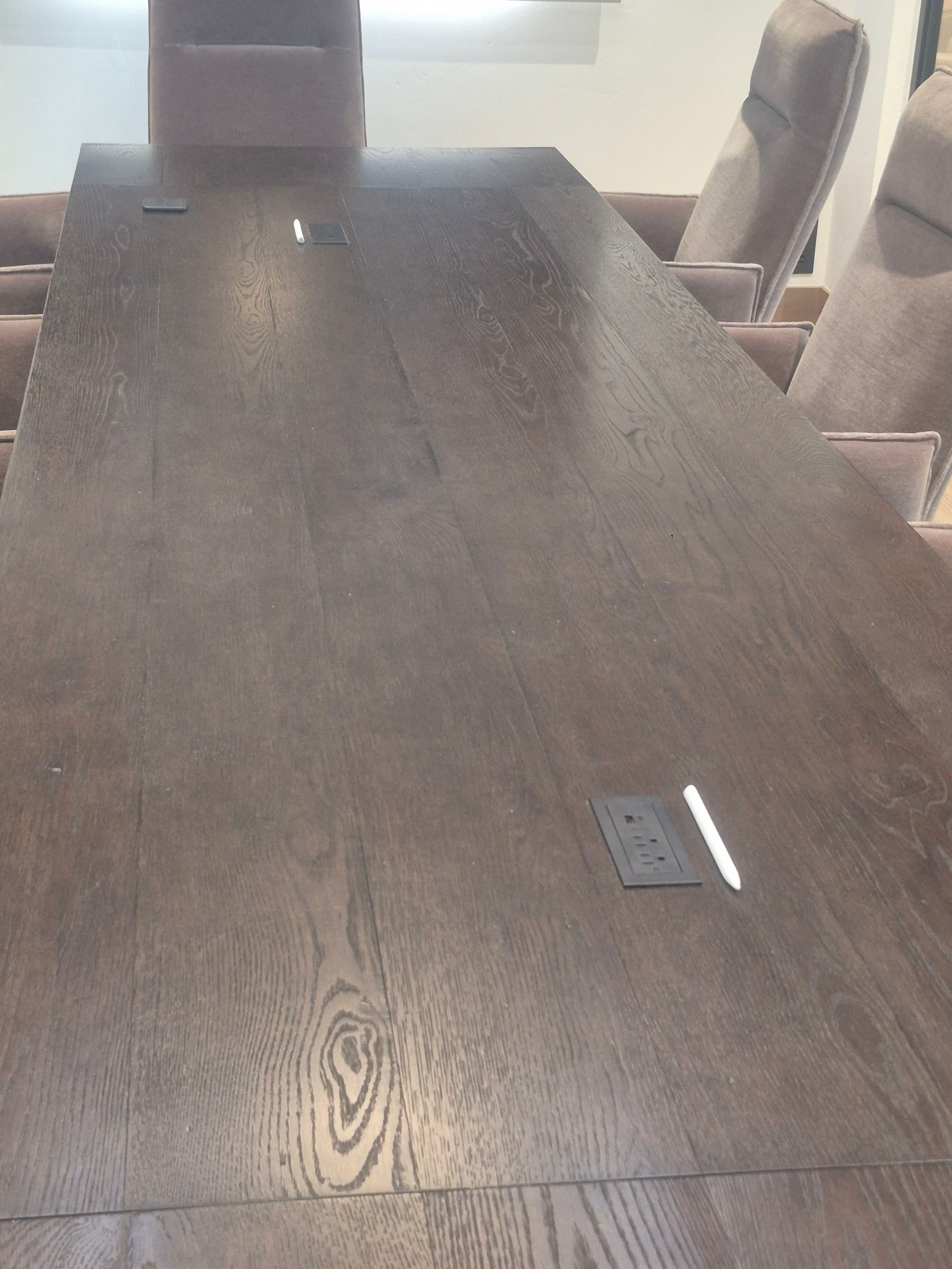 Gallery photos for Elevate Your Meetings with Stylish Conference Table Outlets: Image #1